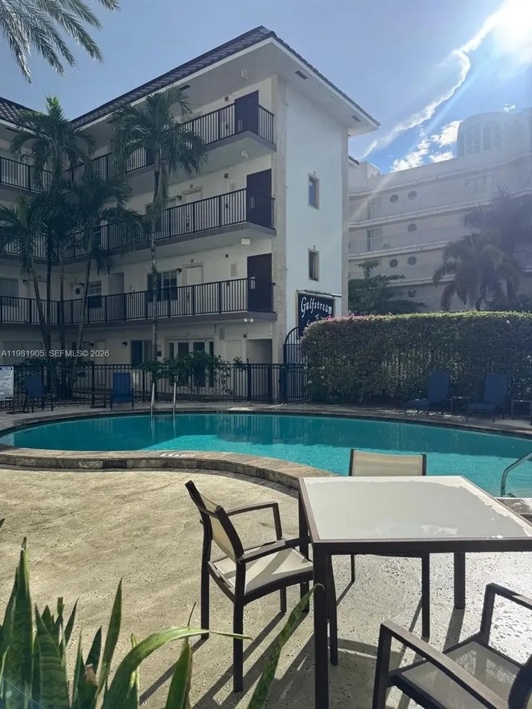 924 SE 2nd Street Fort Lauderdale FL 33301