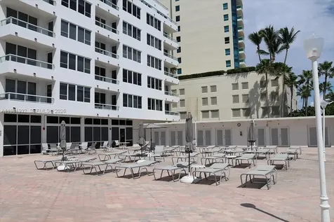 5005 Collins Avenue Miami Beach FL 33140