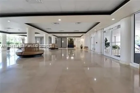 5005 Collins Avenue Miami Beach FL 33140