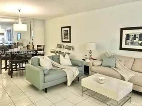 5005 Collins Avenue Miami Beach FL 33140