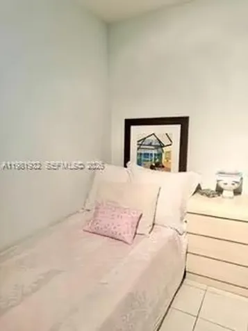 5005 Collins Avenue Miami Beach FL 33140