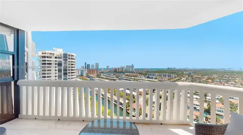 1000 Island Boulevard Aventura FL 33160