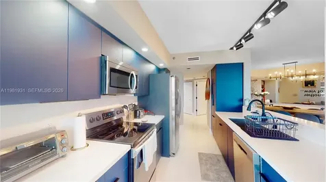 1000 Island Boulevard Aventura FL 33160