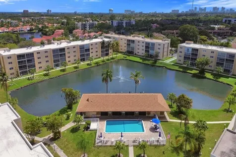 425 SE 11th Terrace Dania Beach FL 33004