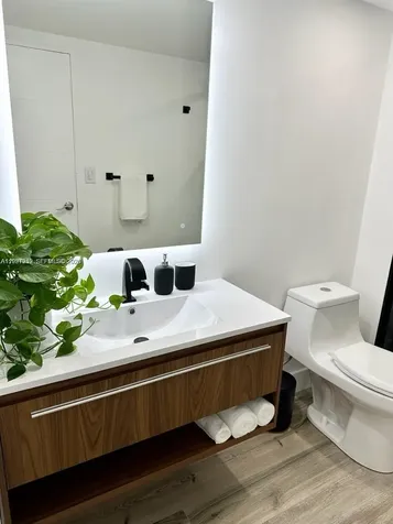4544 NW 79th Avenue Doral FL 33166