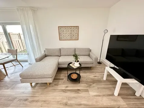 4544 NW 79th Avenue Doral FL 33166
