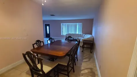 6808 NW 75th Street Tamarac FL 33321