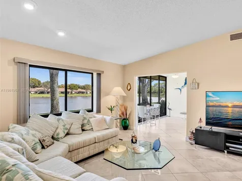 8111 Songbird Terrace Boca Raton FL 33496