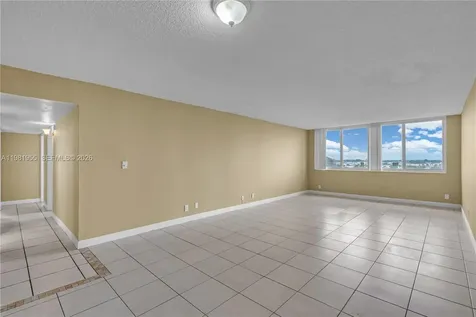 9143 SW 77th Avenue Miami FL 33156