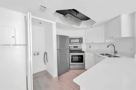 8911 Collins Avenue Surfside FL 33154