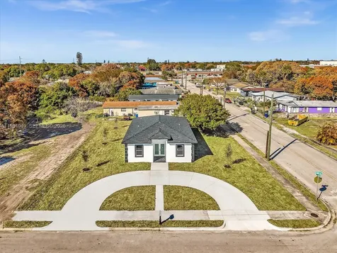 803 20th N Street Fort Pierce FL 34950