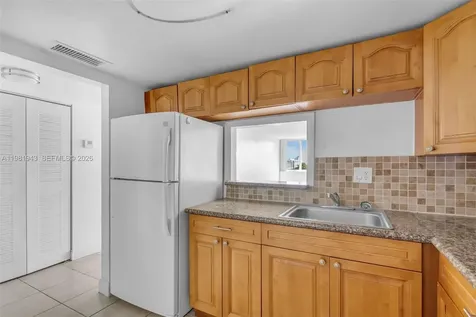 9001 SW 77th Avenue Miami FL 33156