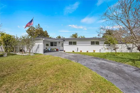 8711 SW 191st Street Cutler Bay FL 33157