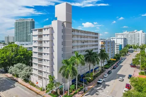 1300 Lincoln Road Miami Beach FL 33139