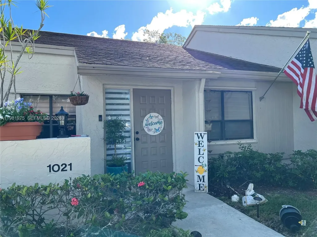 1021 NW 79th Avenue Plantation FL 33322