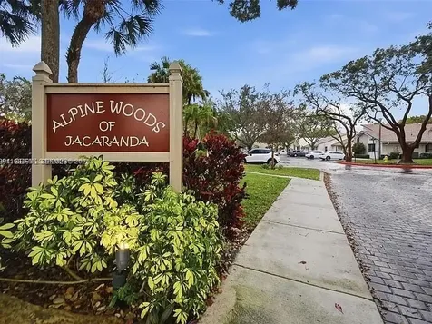 1021 NW 79th Avenue Plantation FL 33322