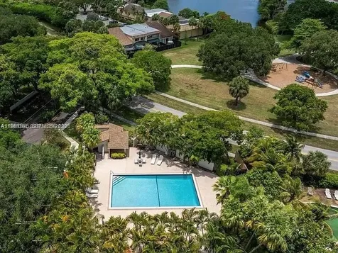 1021 NW 79th Avenue Plantation FL 33322