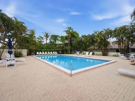 1021 NW 79th Avenue Plantation FL 33322