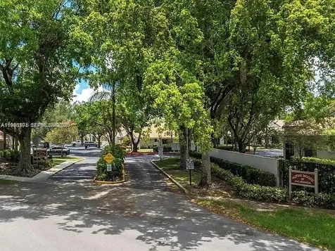 1021 NW 79th Avenue Plantation FL 33322
