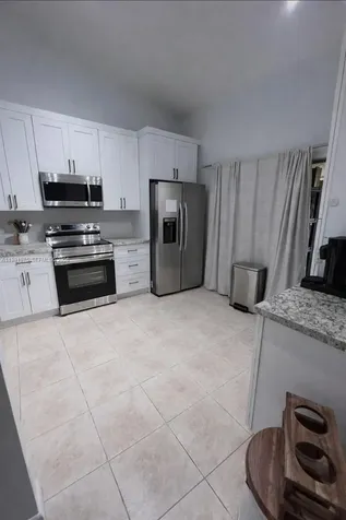 1021 NW 79th Avenue Plantation FL 33322