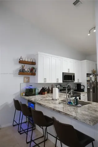 1021 NW 79th Avenue Plantation FL 33322