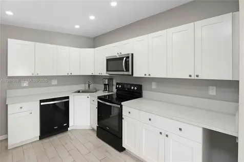 11721 SW 112th Terrace Miami FL 33186