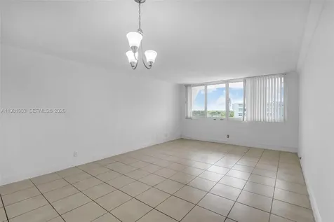 9143 SW 77th Avenue Miami FL 33156