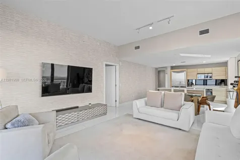 16385 Biscayne Boulevard North Miami Beach FL 33160