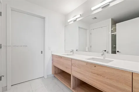 16385 Biscayne Boulevard North Miami Beach FL 33160