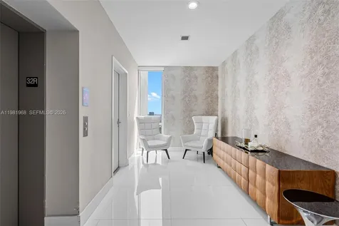 16385 Biscayne Boulevard North Miami Beach FL 33160
