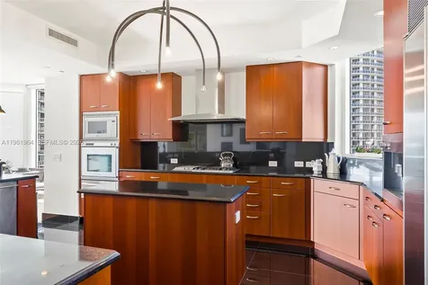 6000 Island Boulevard Aventura FL 33160