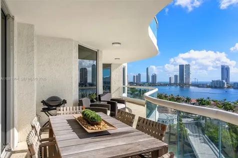 6000 Island Boulevard Aventura FL 33160
