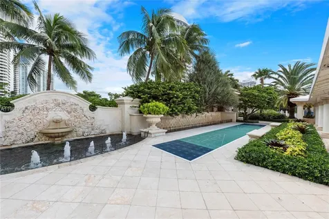 6000 Island Boulevard Aventura FL 33160