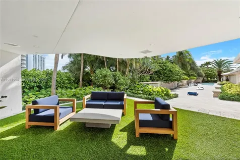 6000 Island Boulevard Aventura FL 33160