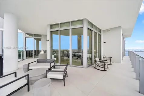 2900 NE 7th Avenue Miami FL 33137