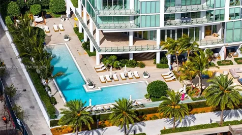 2900 NE 7th Avenue Miami FL 33137