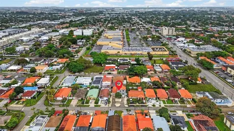 6761 SW 13th Terrace Miami FL 33144