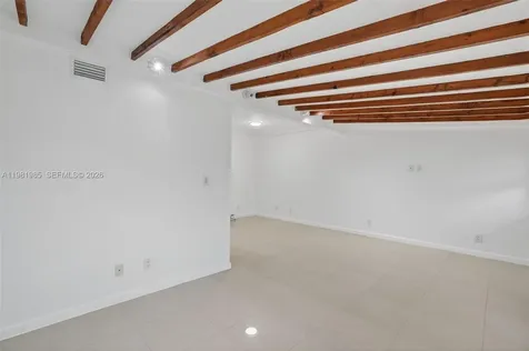 6761 SW 13th Terrace Miami FL 33144