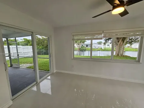 11450 NW 32nd Place Sunrise FL 33323