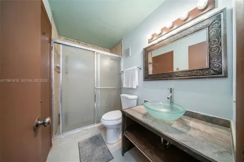 10710 NW 7th Street Miami FL 33172