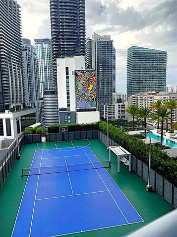 801 S Miami Avenue Miami FL 33130