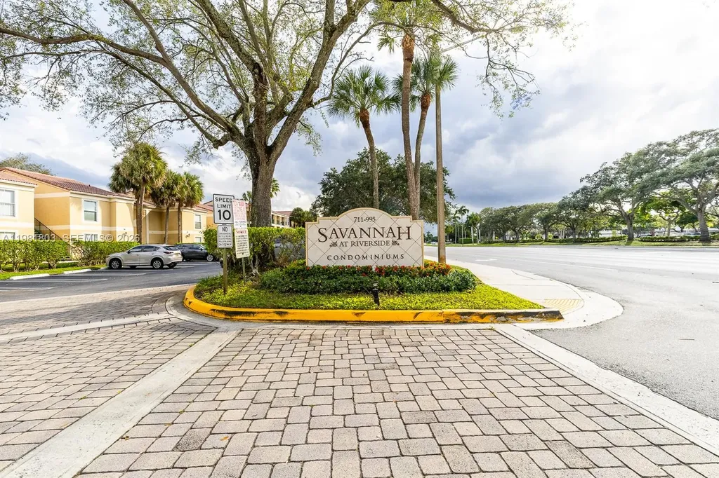 Coral Springs FL 33071
