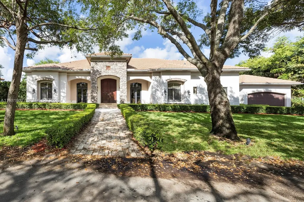 7140 SW 70th Avenue Miami FL 33143