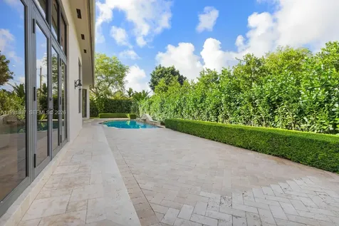 7140 SW 70th Avenue Miami FL 33143