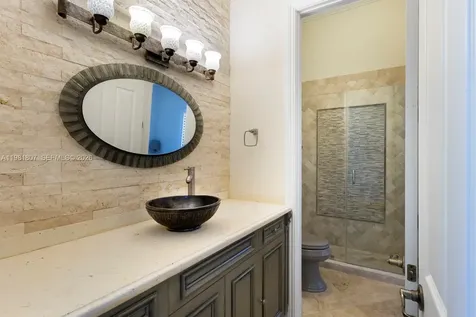 7140 SW 70th Avenue Miami FL 33143