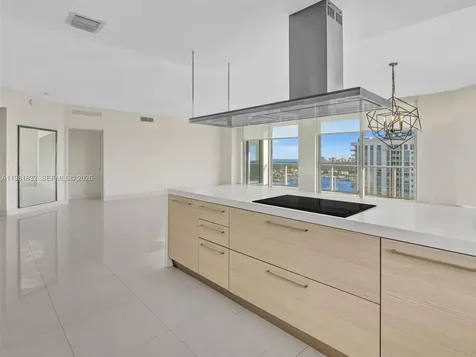 17301 Biscayne Boulevard North Miami Beach FL 33160