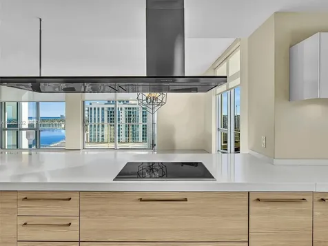 17301 Biscayne Boulevard North Miami Beach FL 33160