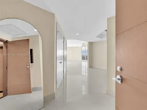 17301 Biscayne Boulevard North Miami Beach FL 33160