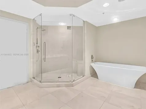 17301 Biscayne Boulevard North Miami Beach FL 33160