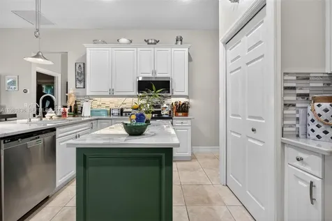 7702 SE Mammoth Drive Hobe Sound FL 33455